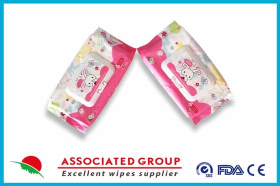 Gentle And Moisturing Wet Wipes Protect Baby From Allergies And Irritations