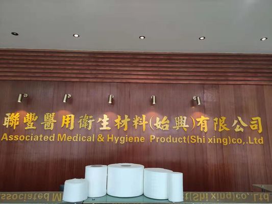 Customizing Disposable Table Cover Spunlace Nonwoven Rolls One Stop Service