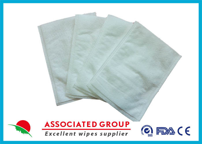 22*15cm Ultrasonic Square Wet Washing Glove / Rinse Free Bath Wipes 100000 Packs Per Day